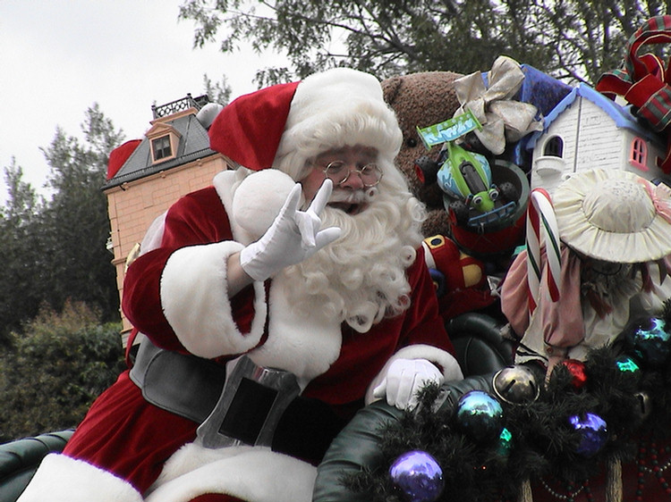 Disneyland Christmas Eve Parade 2002