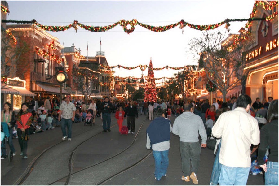 2006 Disneyland Christmas Parade