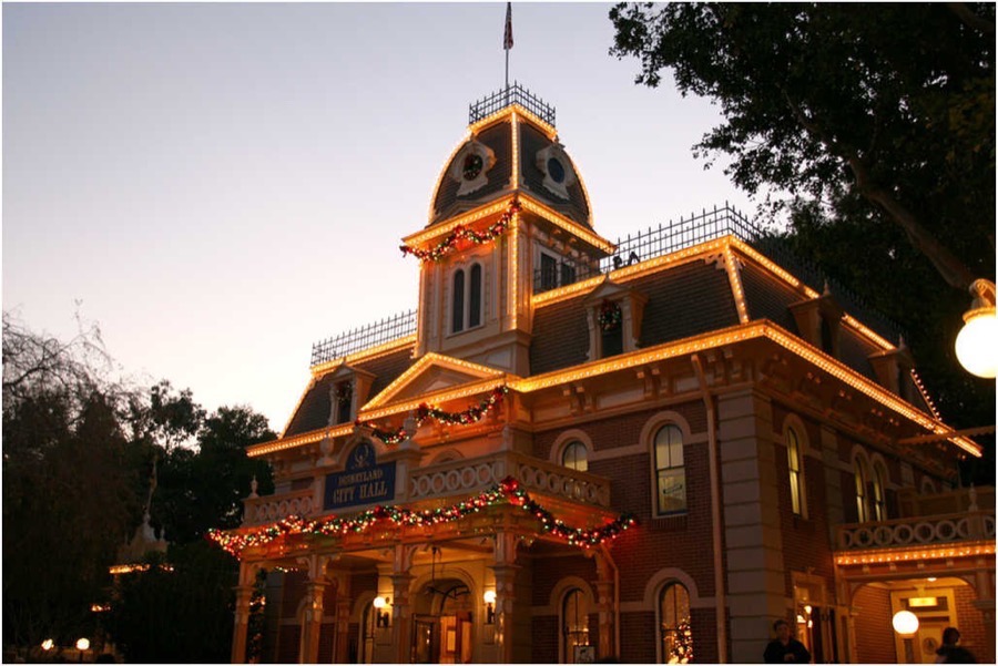 2006 Disneyland Christmas Parade