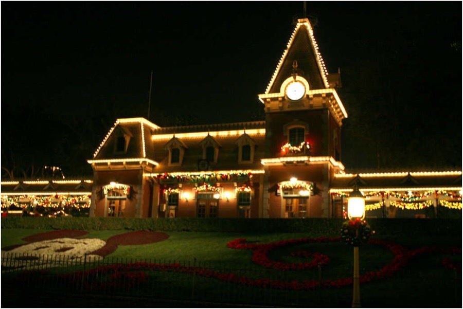 2006 Disneyland Christmas Parade