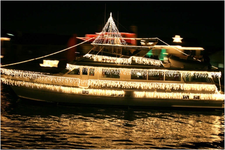 Christmas Cruise At Huntington Harbor