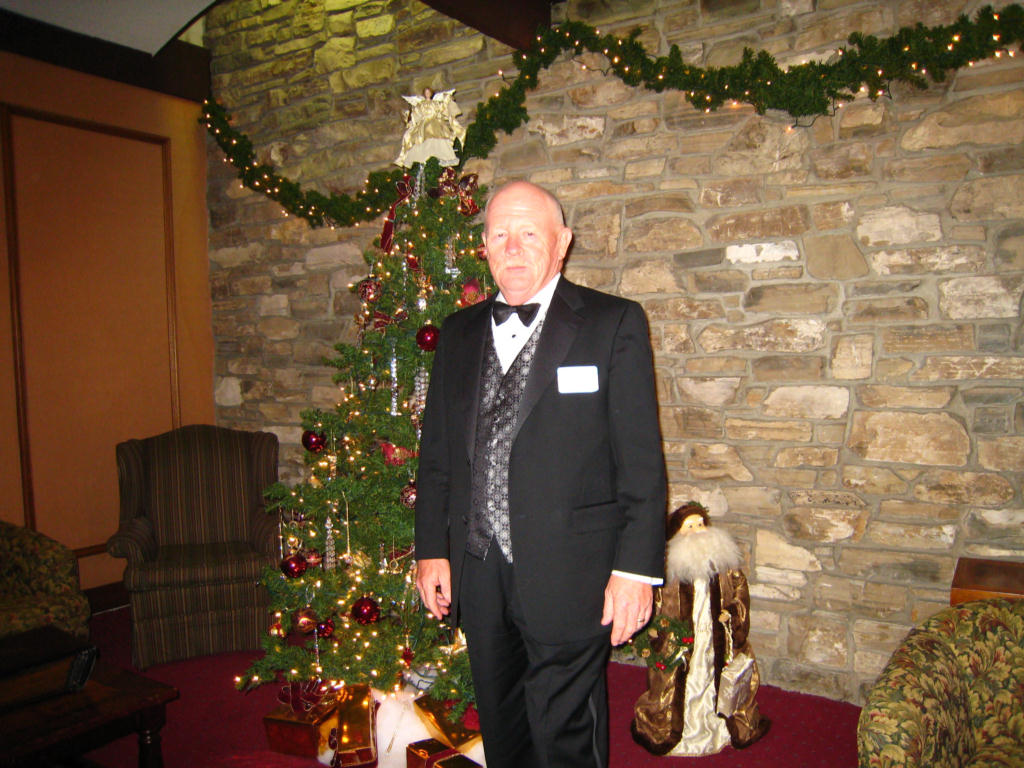 Topper's Mistletoe Ball 2007