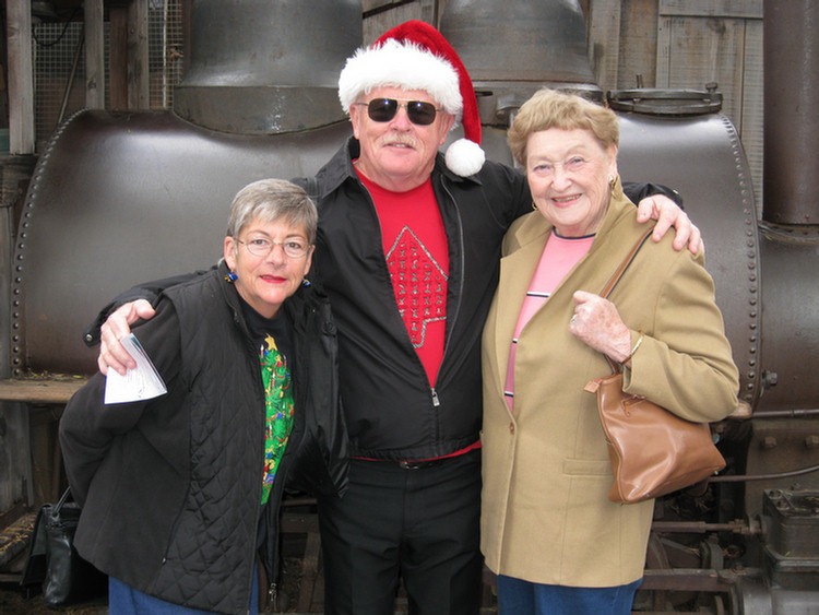 Christmas visit to Knotts  2008