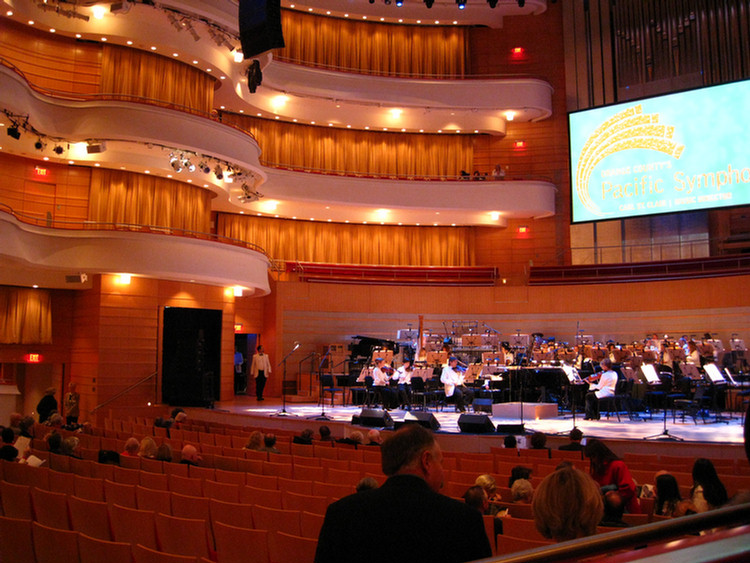 Radio Holly-Days At The Symphony Hall  2008