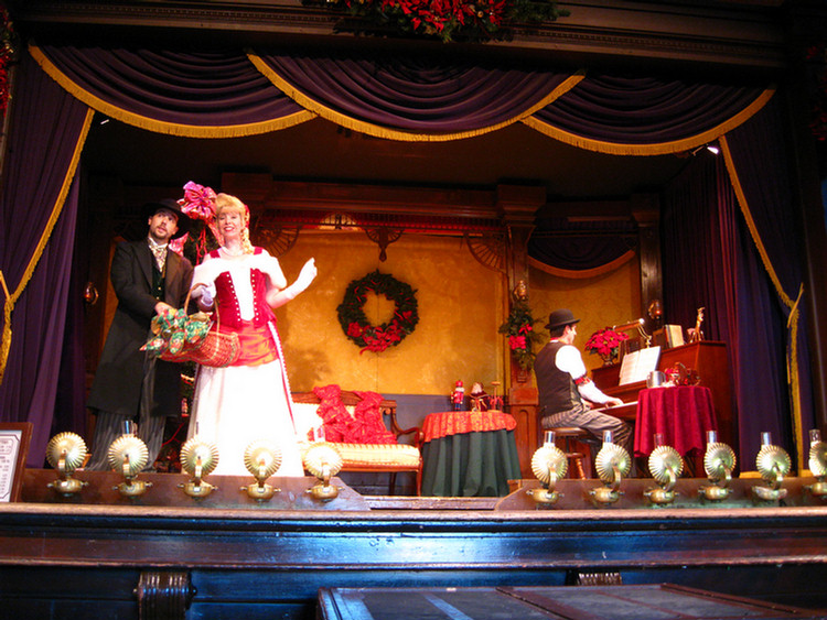 Knott's Berry Farm Christmas Visit