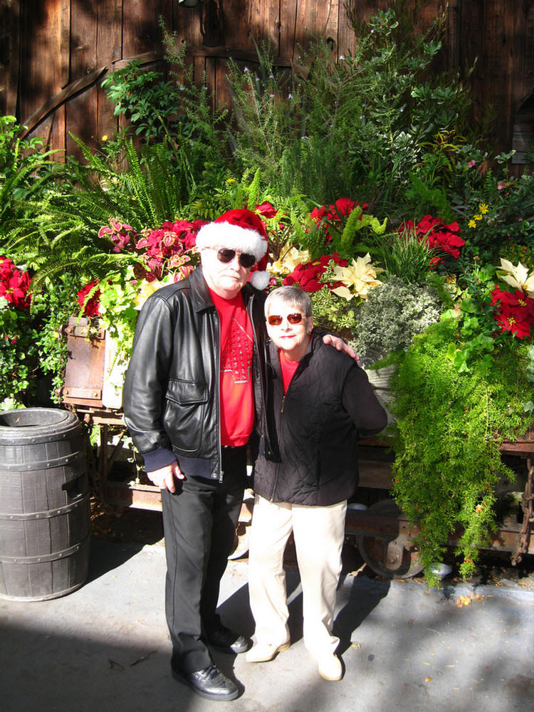 Knott's Berry Farm Christmas Visit