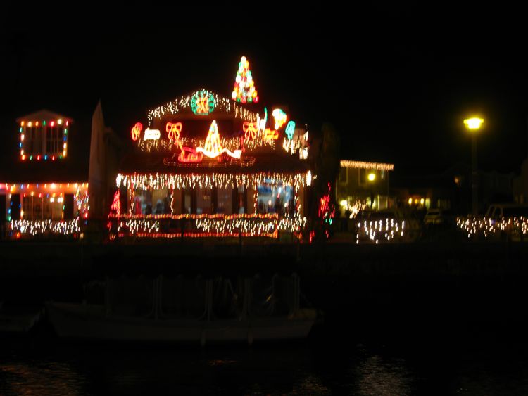 Annual Naples walk of lights 2010