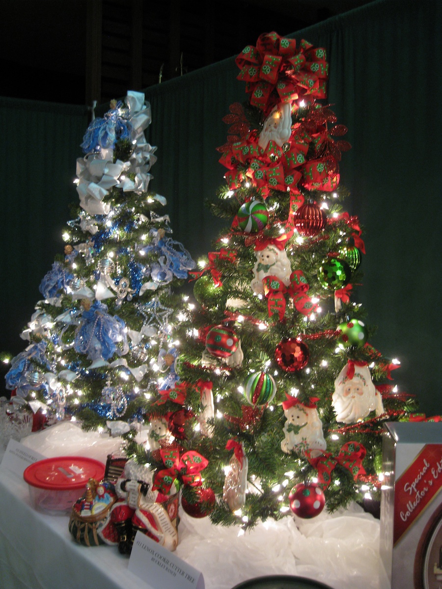 Santa Ana Elks Christmas Tree Lane Preview 11/30/2012