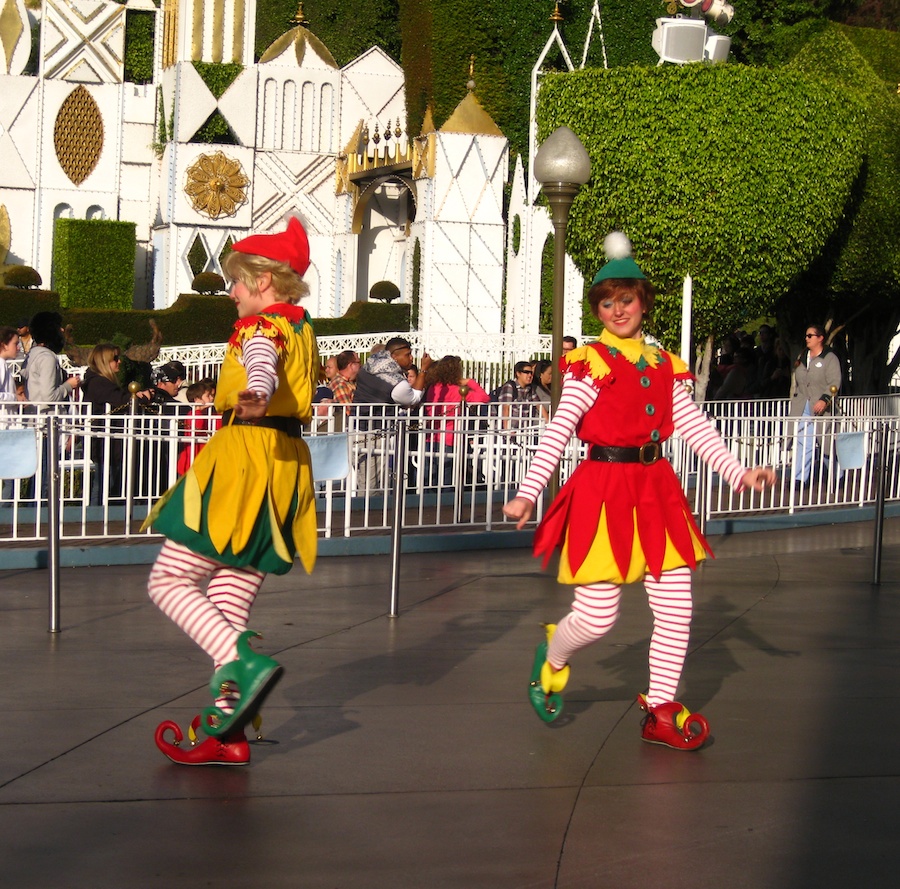 The Disneyland Christmas Eve  Parade  2012