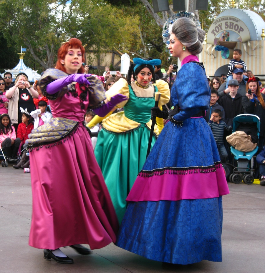 The Disneyland Christmas Eve  Parade  2012