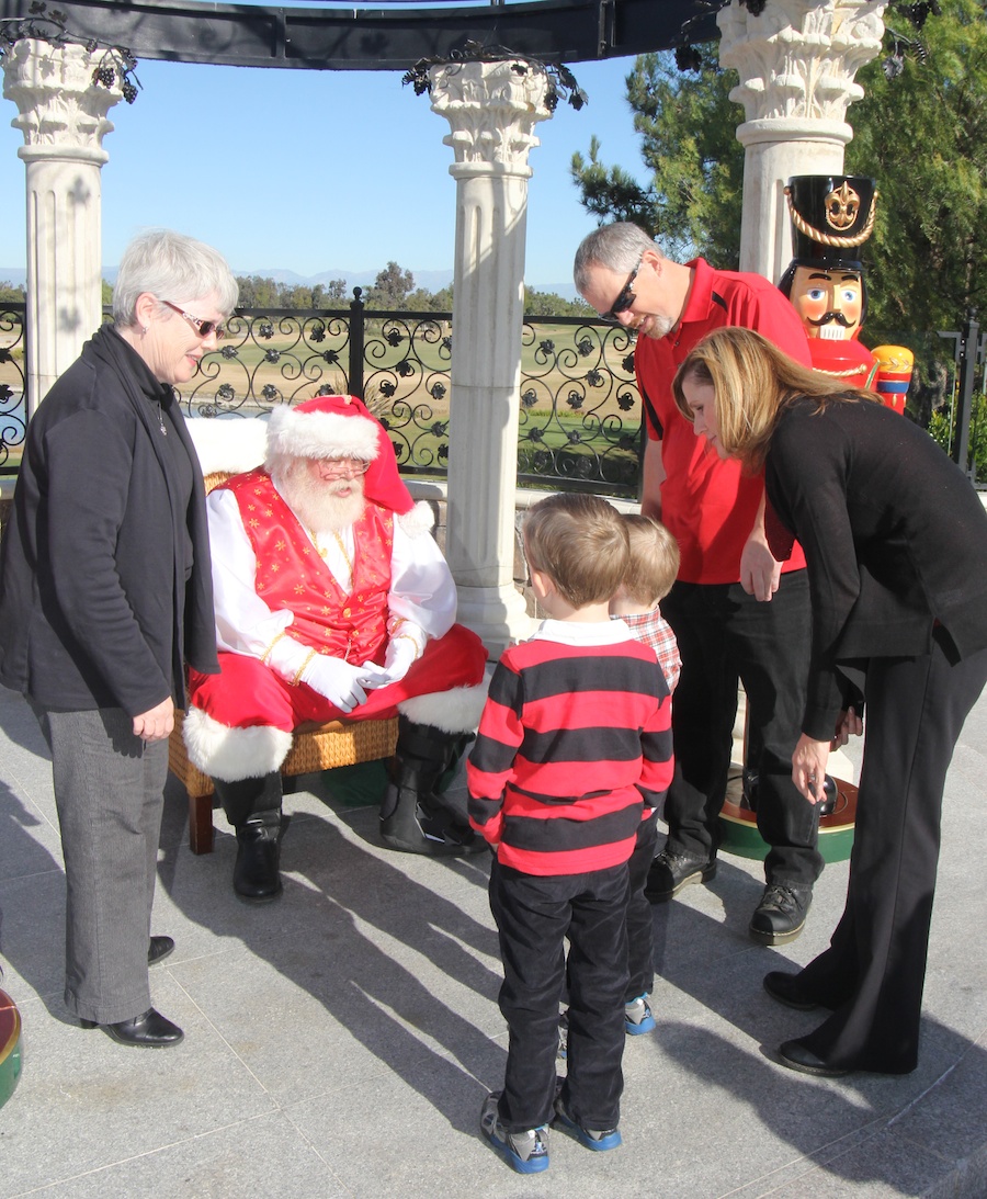 Brunch with Santa at Old Ranch December 2013