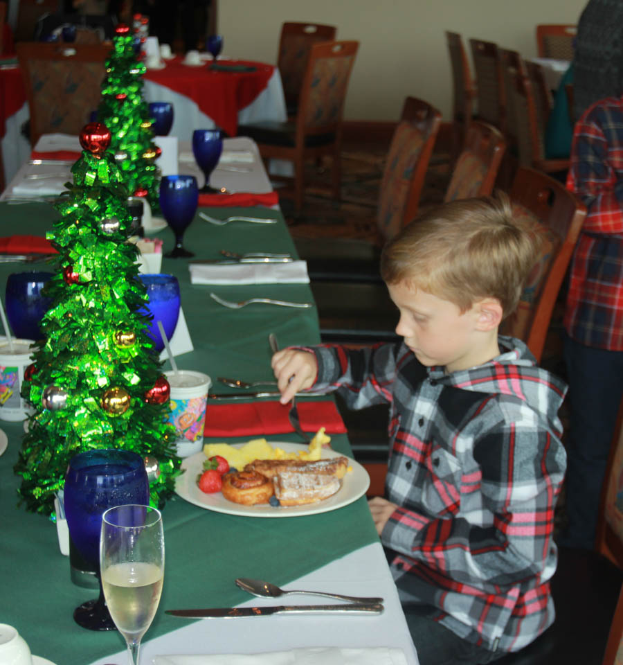 Santa Brunch 2014 with the Vallari's at Old Ranch