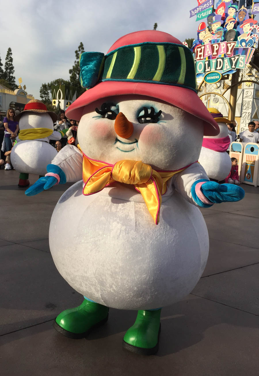 Christmas Eve Fantasy Parade at Disneyland 2014