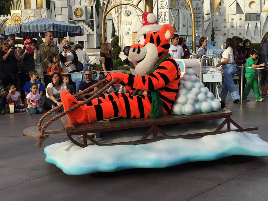 Christmas Eve Fantasy Parade at Disneyland 2014