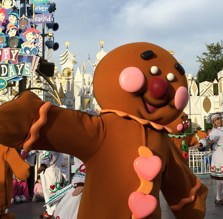 Christmas Eve Fantasy Parade at Disneyland 2014