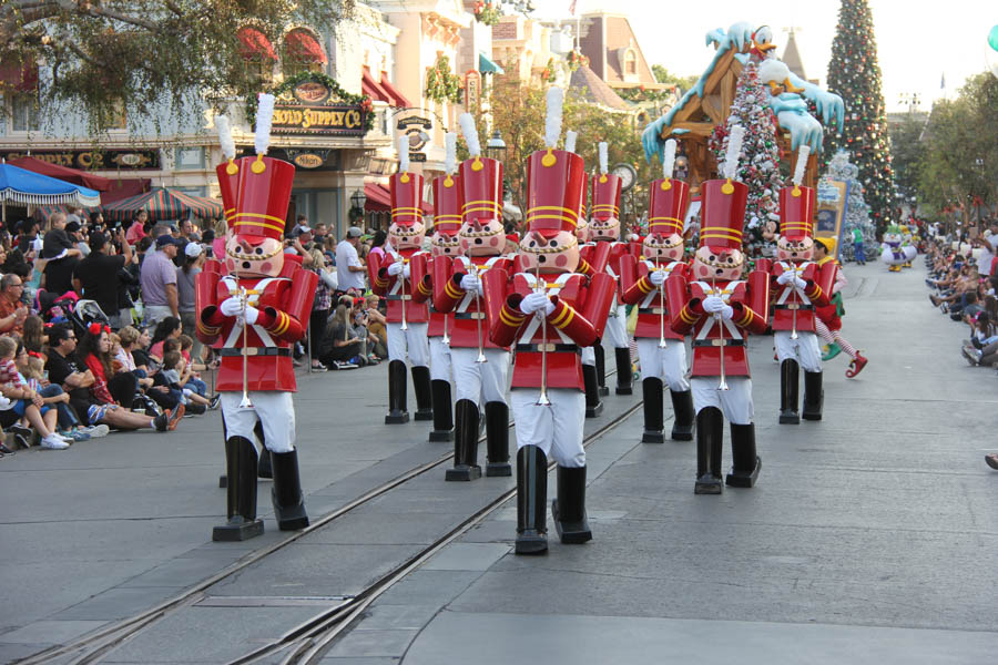 An early visit to Disneyland Christmas 2017