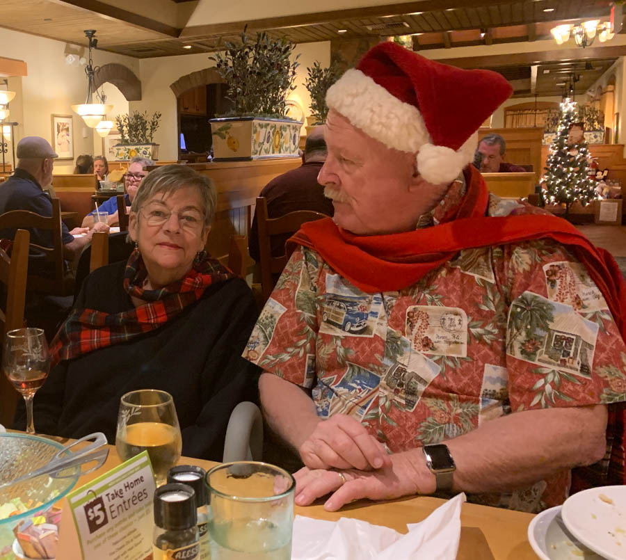 Family Dinner On The Fly At OLive Garden 12/12/2019