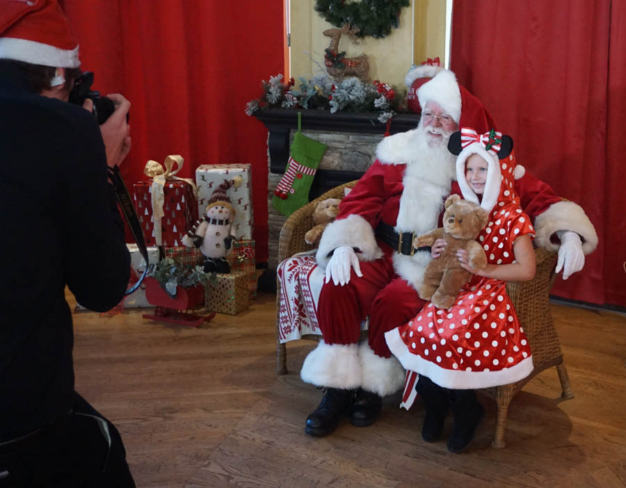 Visiting Santa Before Breakfast At Catal 12/24/2019