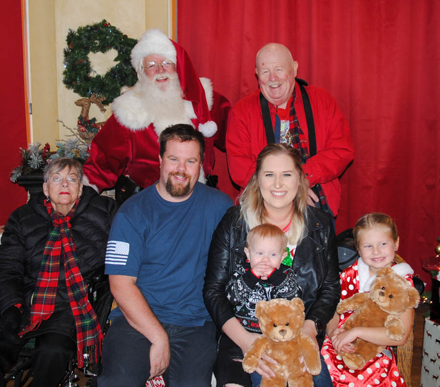 Visiting Santa Before Breakfast At Catal 12/24/2019