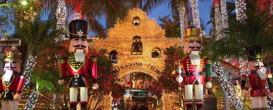 Christmas visit to the Mission Inn 2022 with Robin, Bob, and Nick!