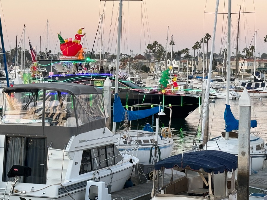 2023-12-13 Newport Beach Boat Parade