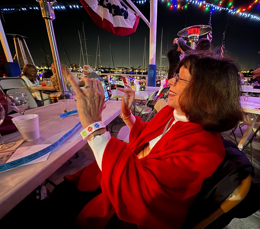 2023-12-13 Newport Beach Boat Parade