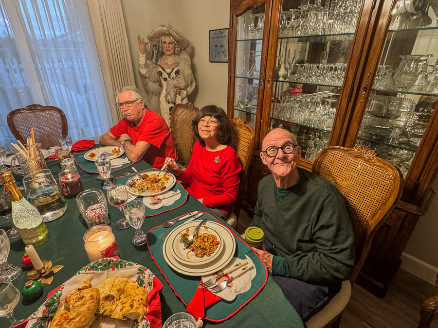 2025-12-25 Christmas Dinner With Friends And Family