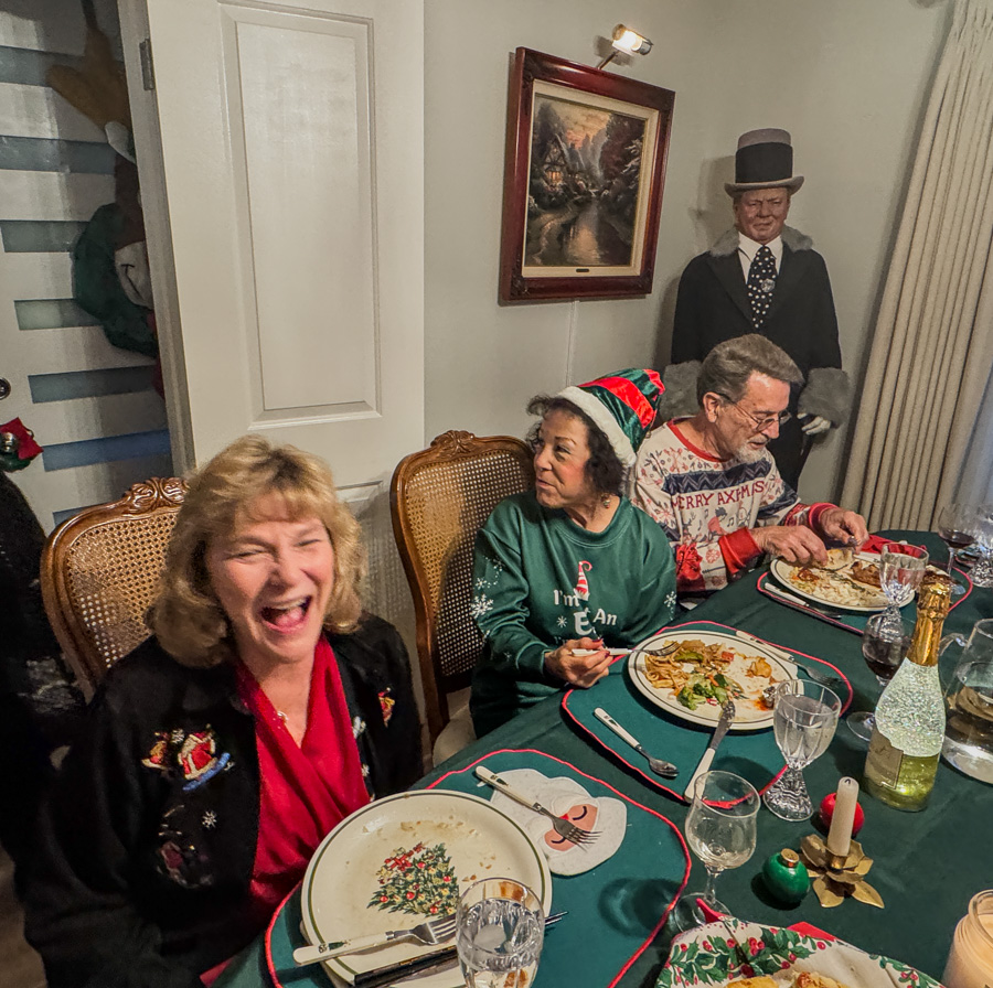 2025-12-25 Christmas Dinner With Friends And Family