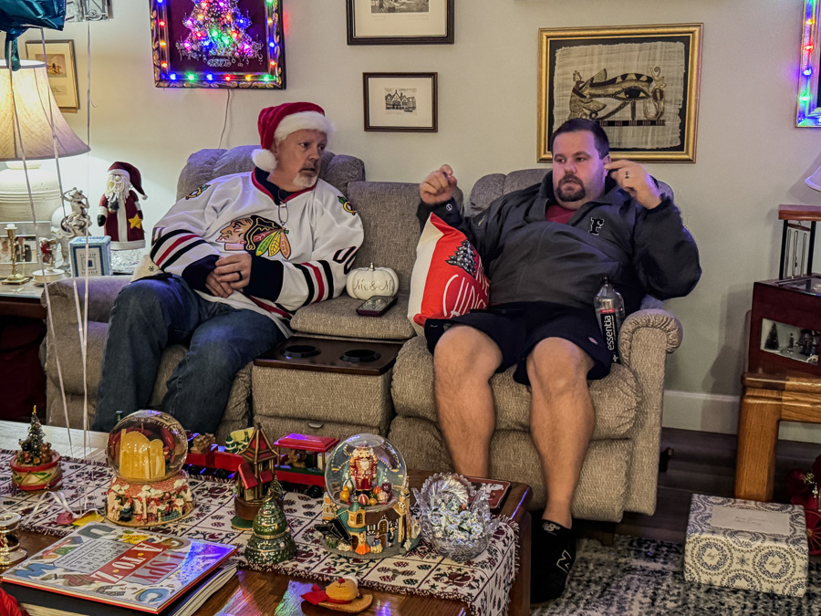 2025-12-25 Christmas Dinner With Friends And Family