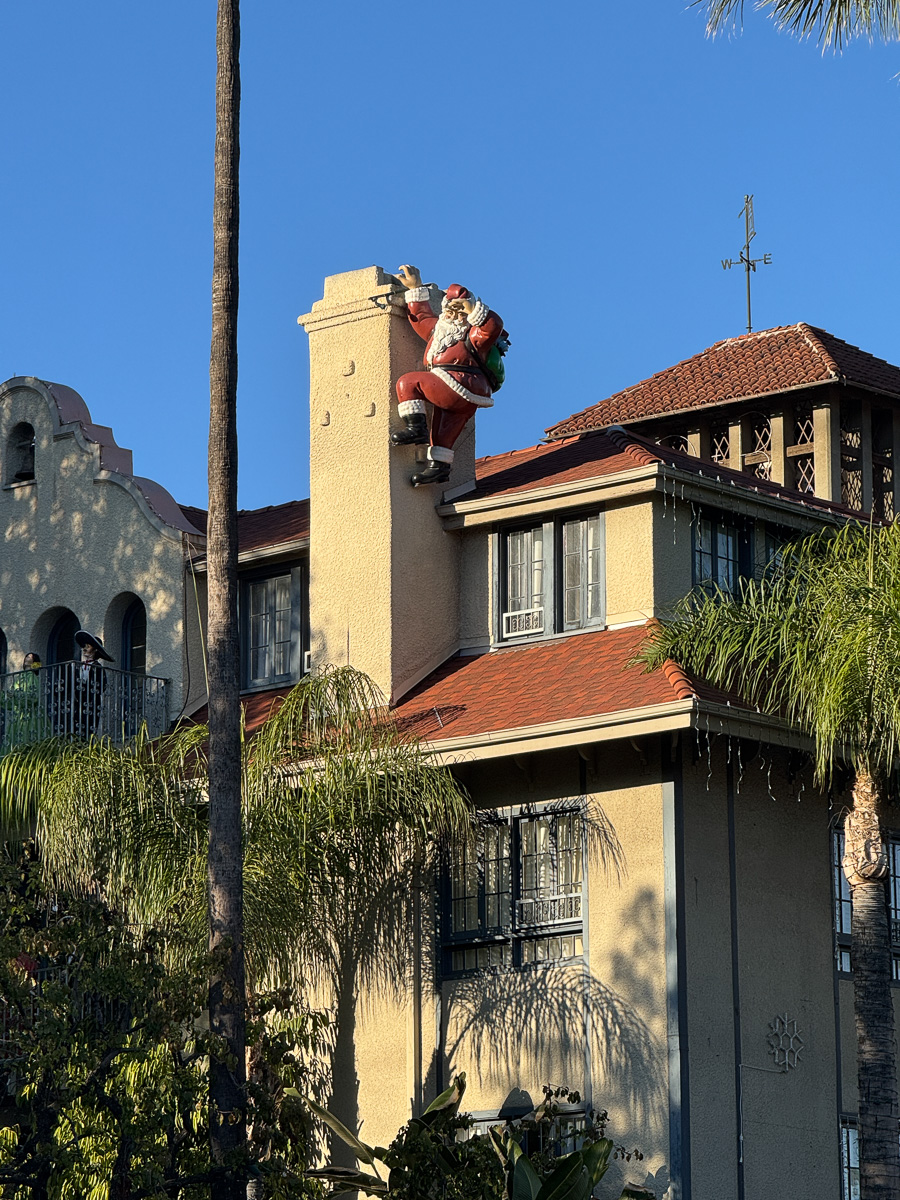 2025-12-28 Riverside Mission Inn Dinner With The Dudas