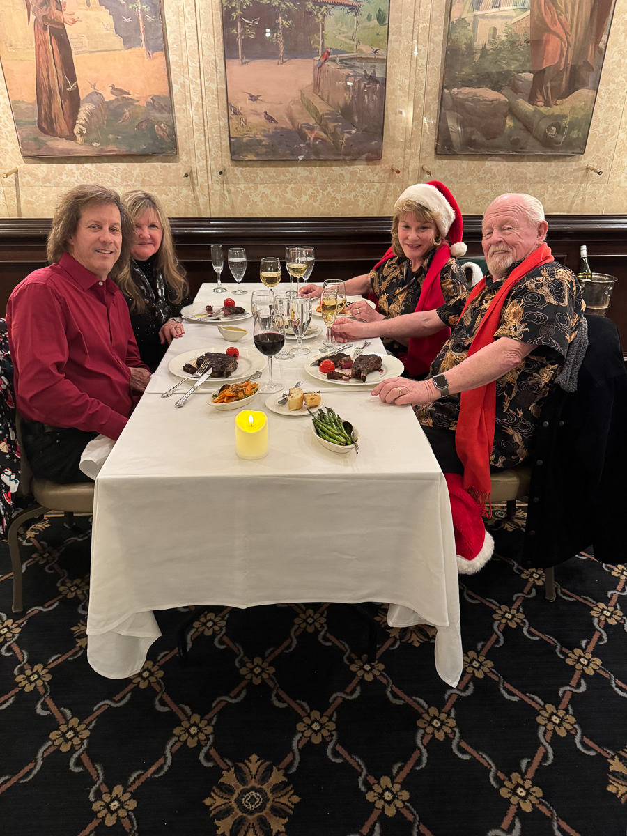 2025-12-28 Riverside Mission Inn Dinner With The Dudas