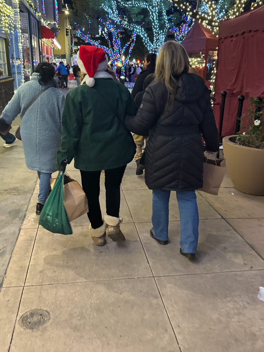 2025-12-28 Riverside Mission Inn Dinner With The Dudas