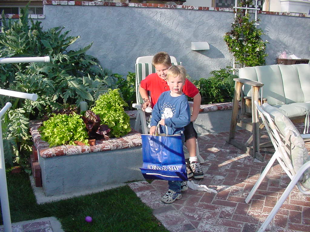 Easter 2001 With The Liles Family