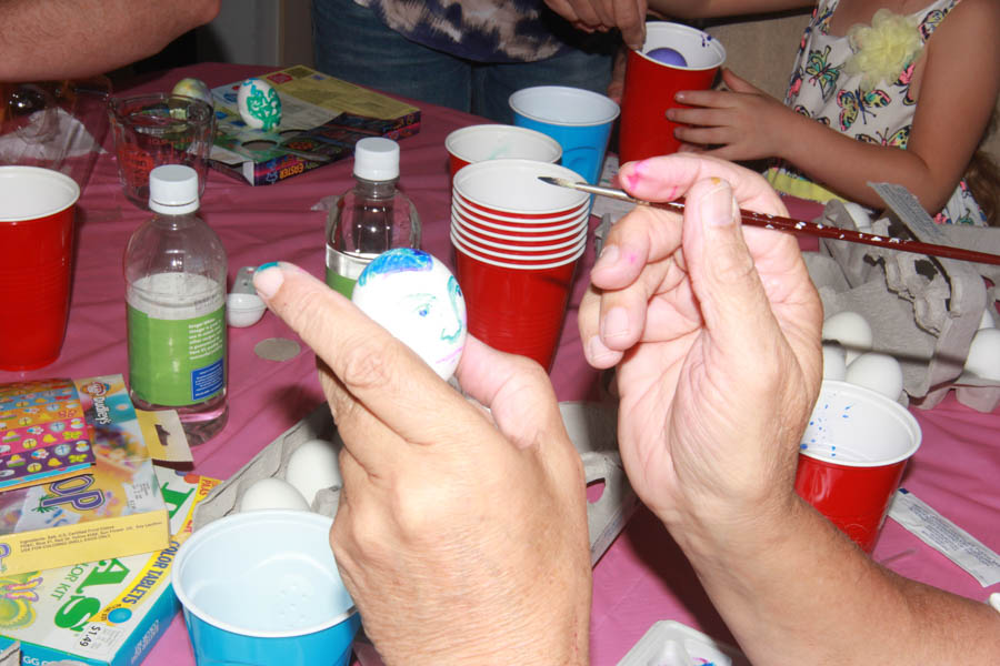 Coloring Easter Eggs April 2015 with family and friends