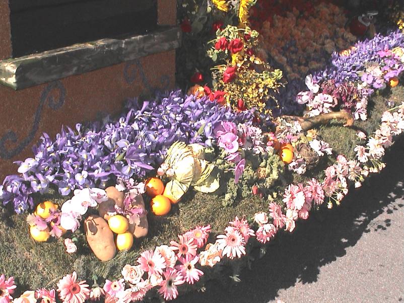 Rose Parade Floats 2003