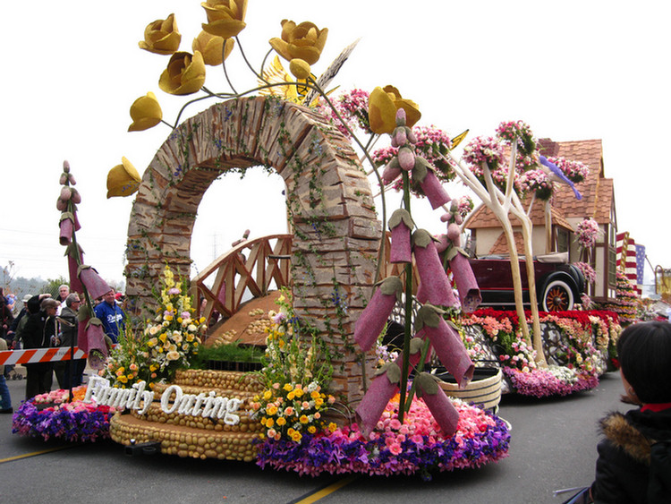 New Years 2009 Float Review