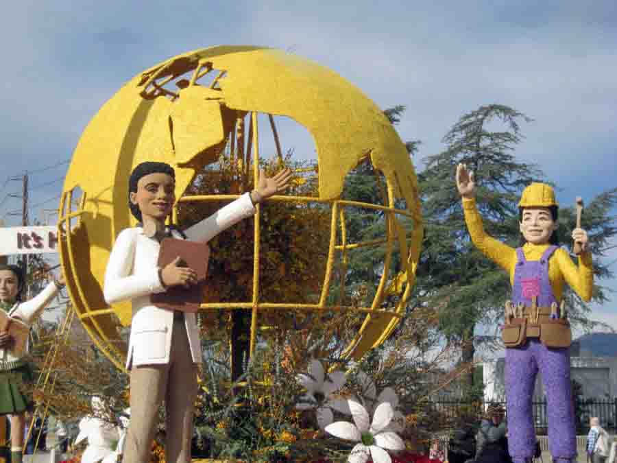 127th Rose Parade Floats And Santorini
