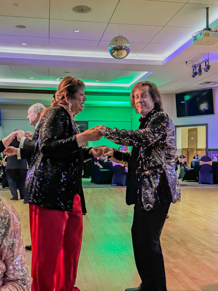 2025-12-31 New year's Eve At The Elks