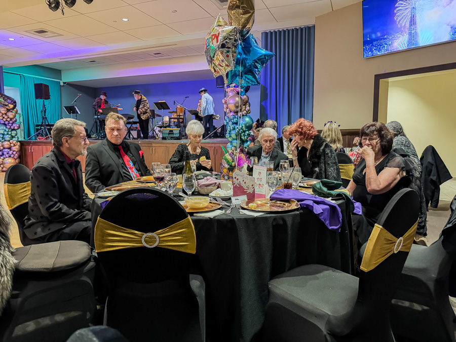 2025-12-31 New year's Eve At The Elks