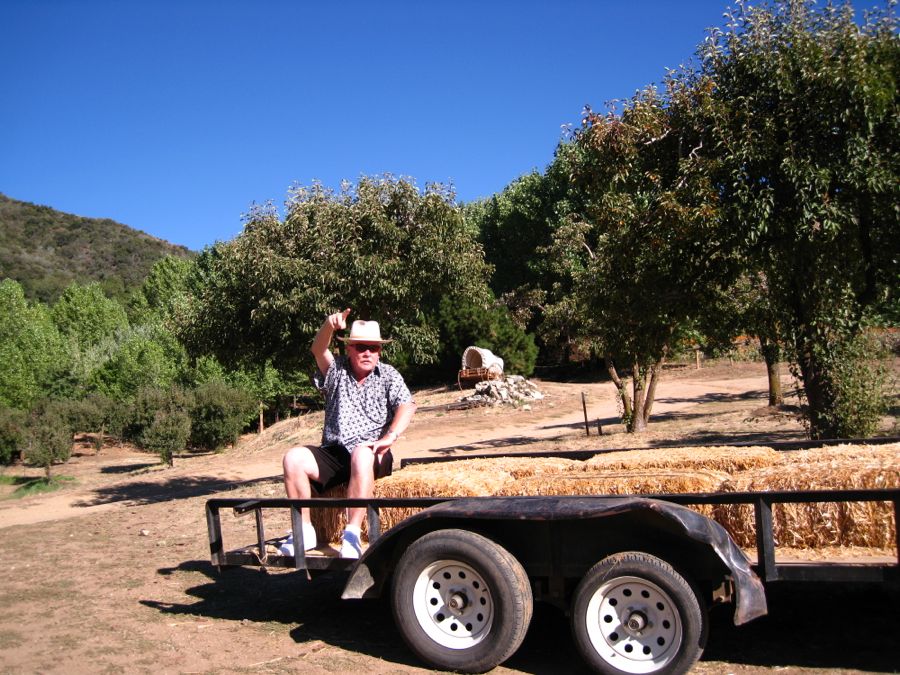 Apple picking at Oak Glen October 2011