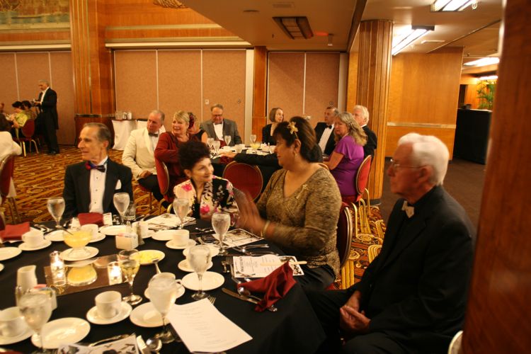 Inside the Art Deco 2010 Dance