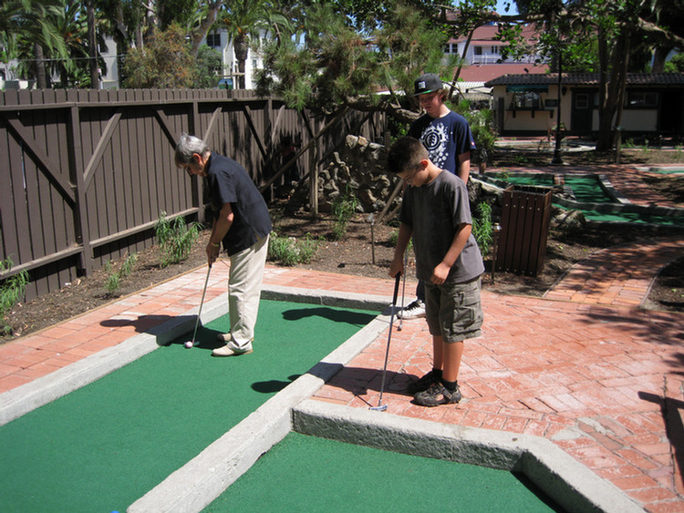 Golf and Lunch at Catalina August 2009