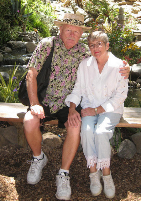 Paul & Sue enjoy a little rest at the festival