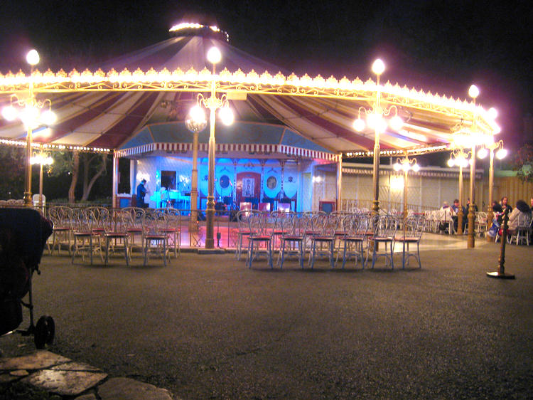 One Last Disneyland Dance For 2007