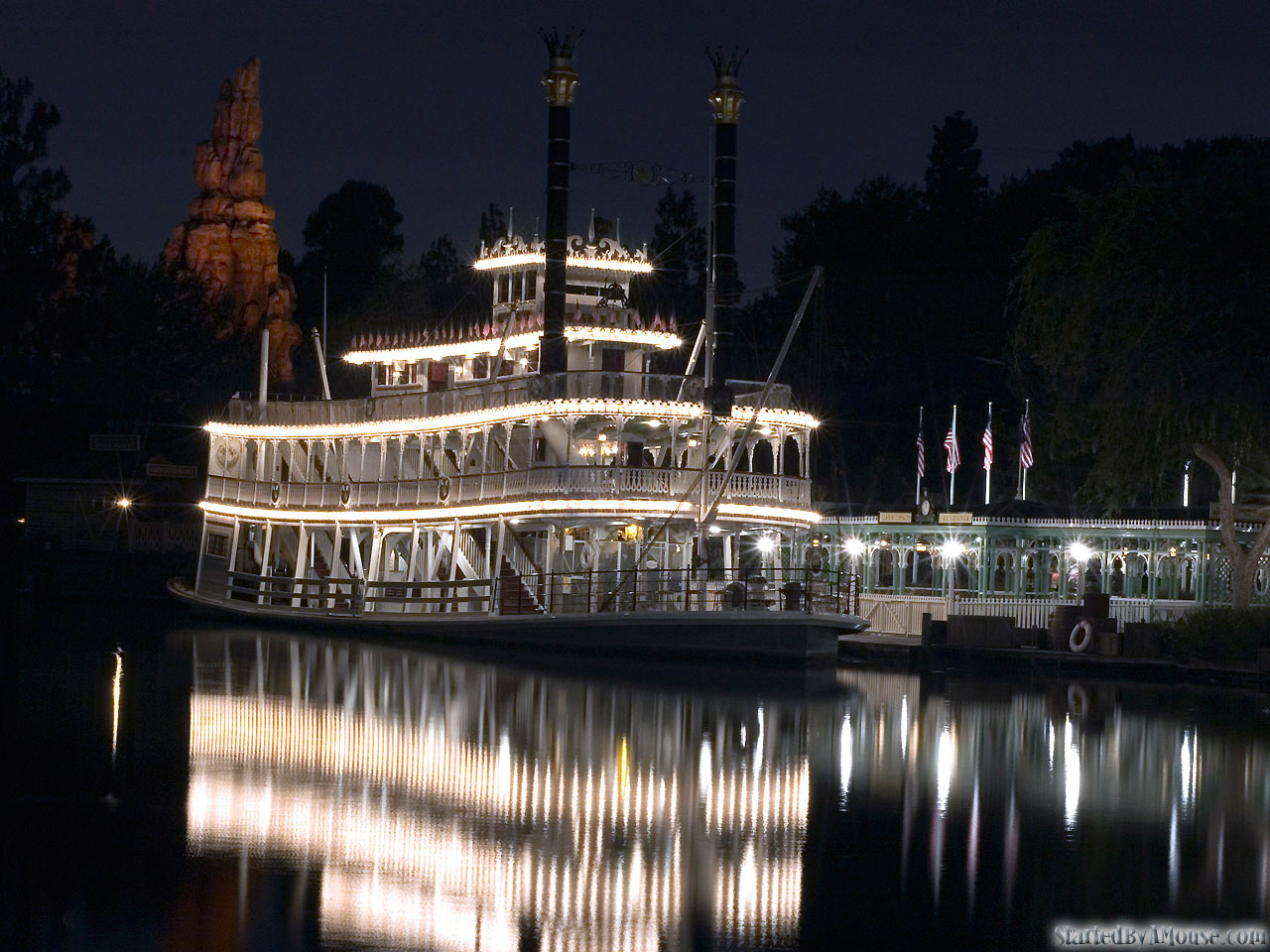 Mark Twain at night