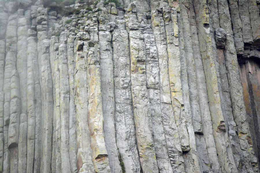 Kathy goes to the Devils Tower May 2015