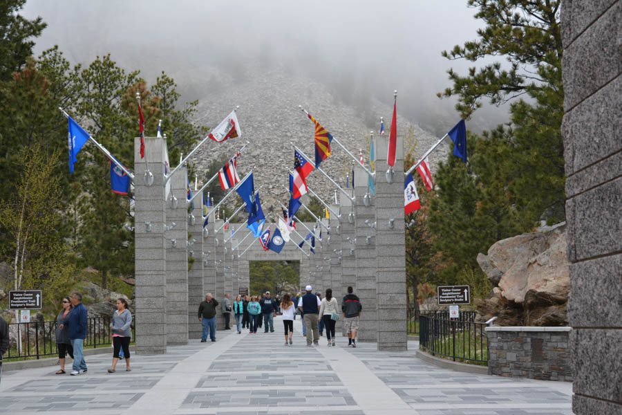 Kathy goes to Mount Rushmore