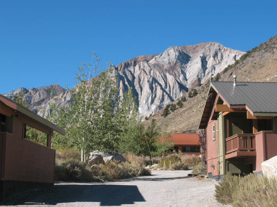 Bob and Sandy visit the local mountain communities on their September 2016 motorhome adventure