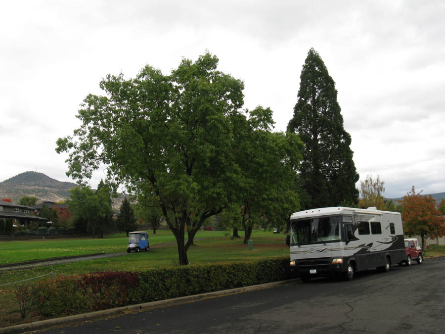 Bob and Sandy head for home after a 30 day motorhome adventure