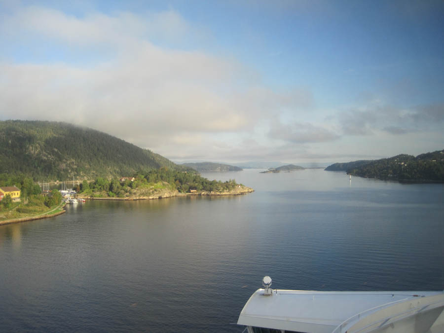 Hans and Kerstin cruise to Norway to catch a plane home to LA